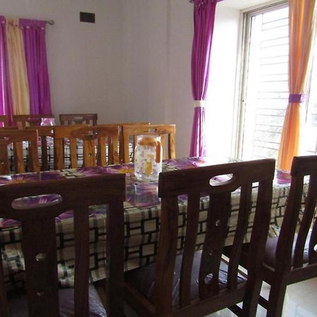 Staymaker Hotel Sannidhyo Shānti Niketan المظهر الخارجي الصورة